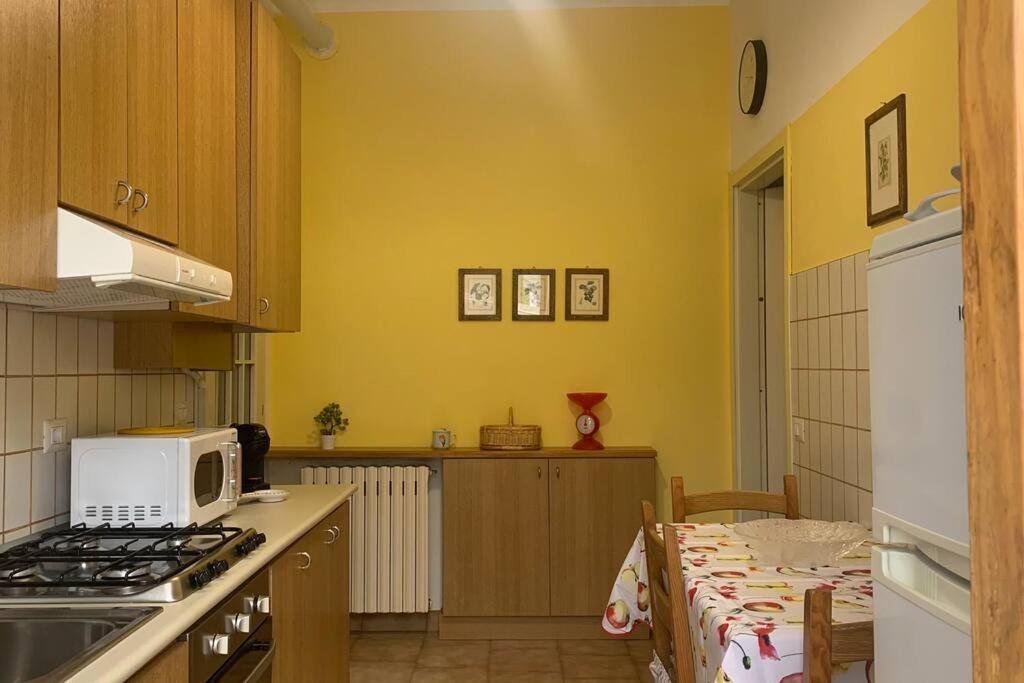 La Casa Del Nonno Leilighet Omegna Eksteriør bilde